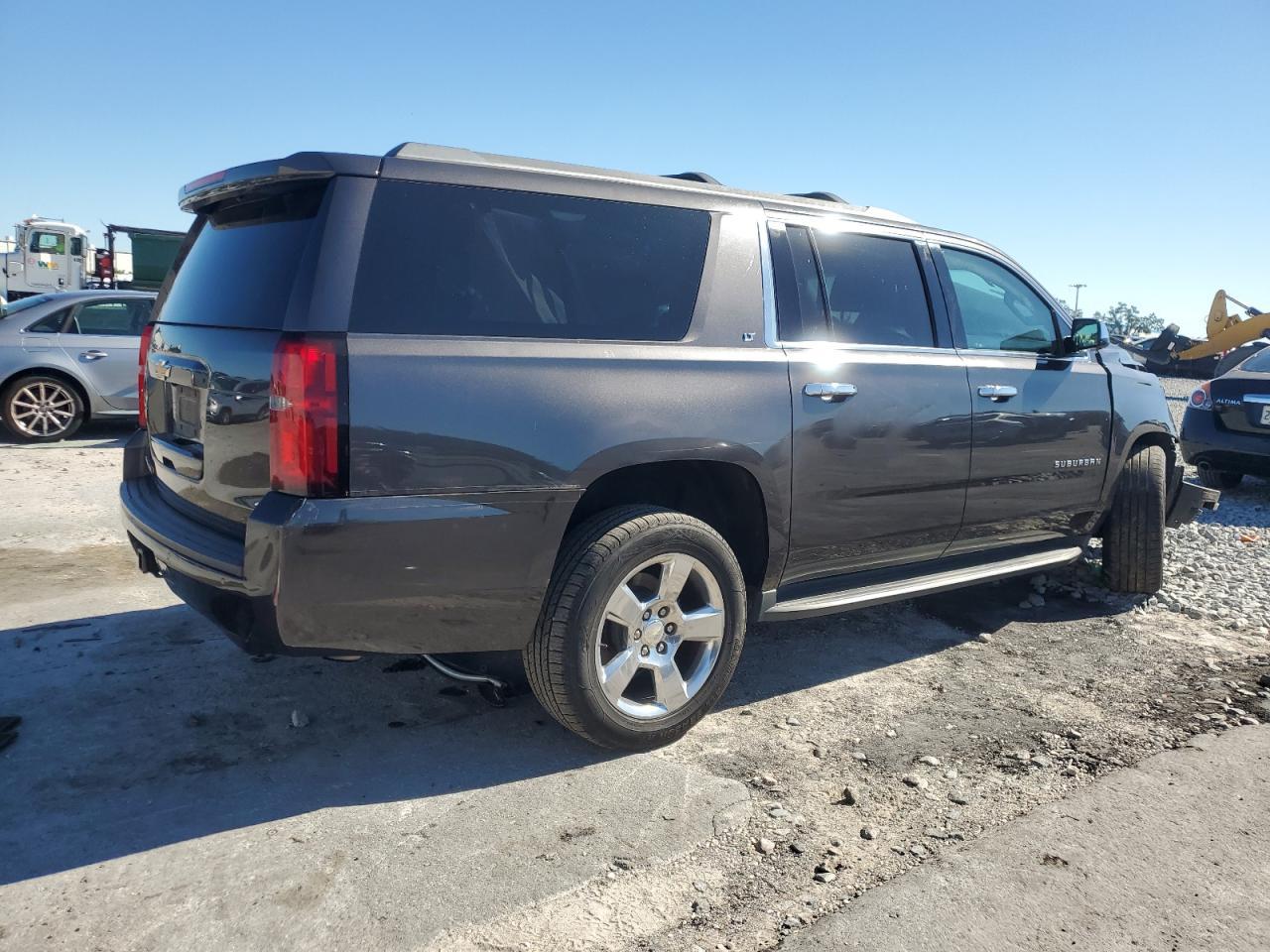 2017 CHEVROLET Suburban