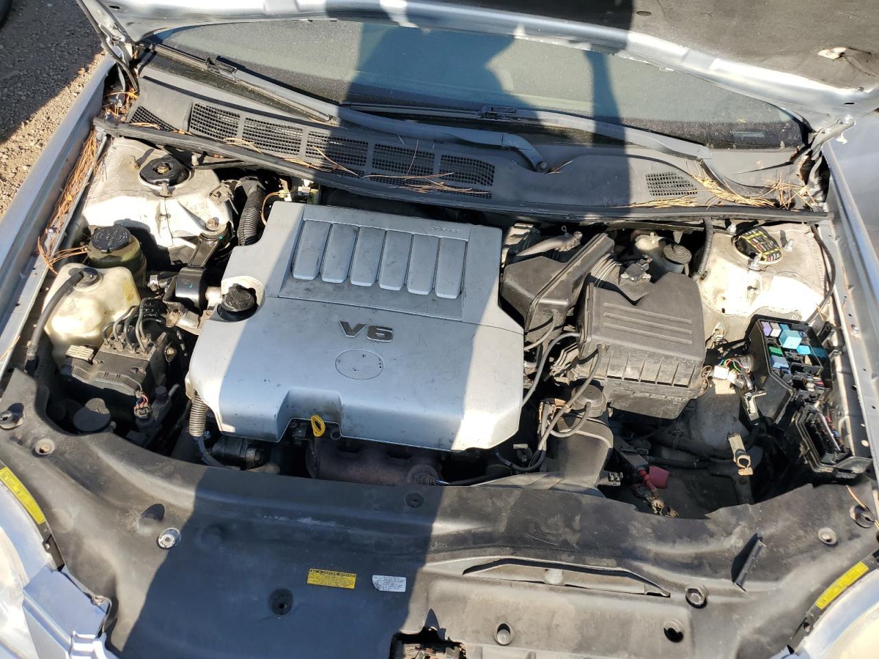 2005 TOYOTA Avalon