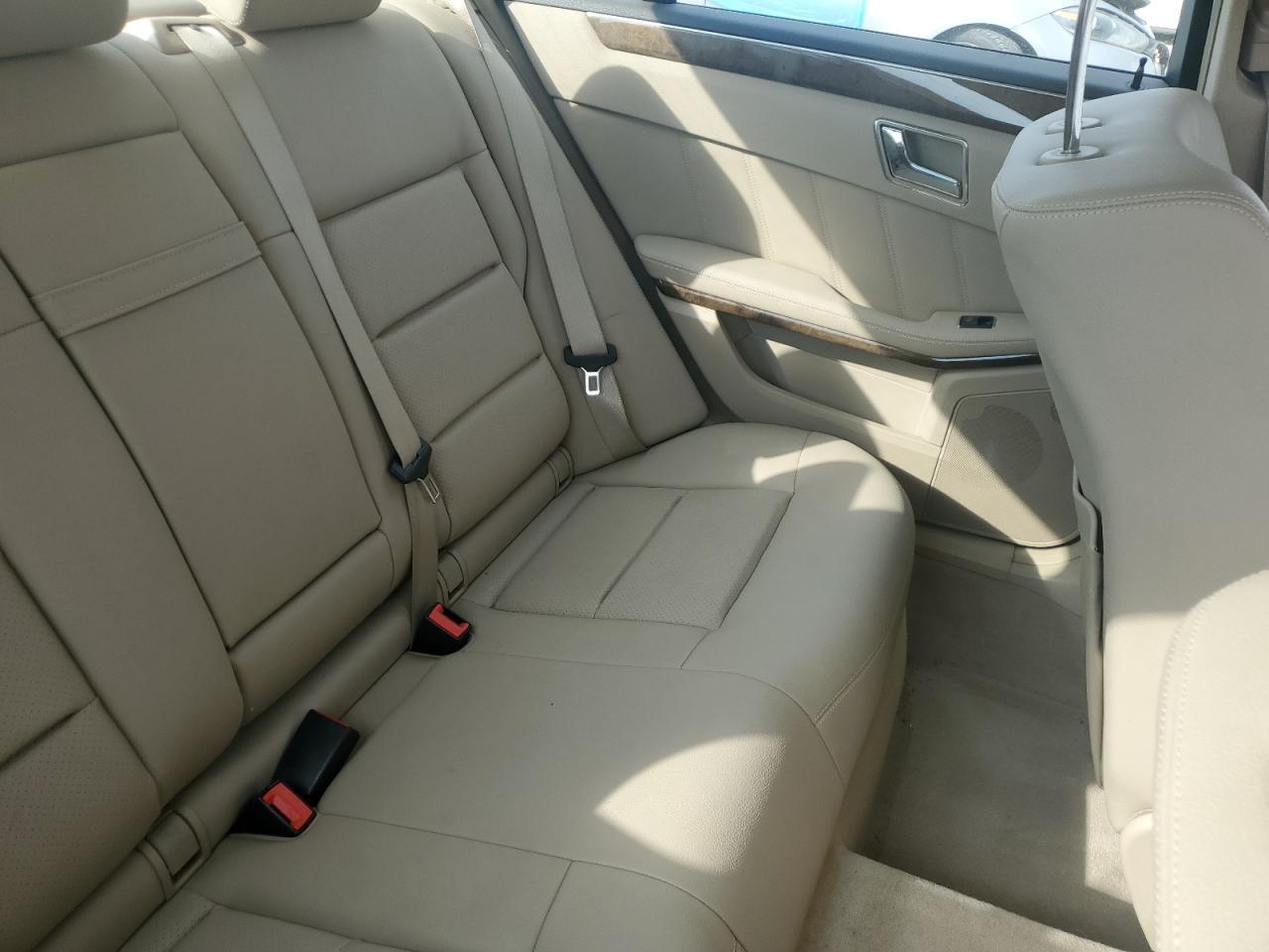 2011 MERCEDES-BENZ E-Class