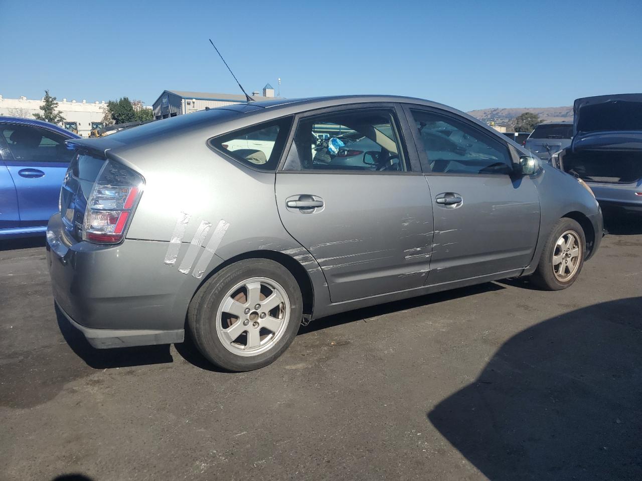 2004 TOYOTA PRIUS
