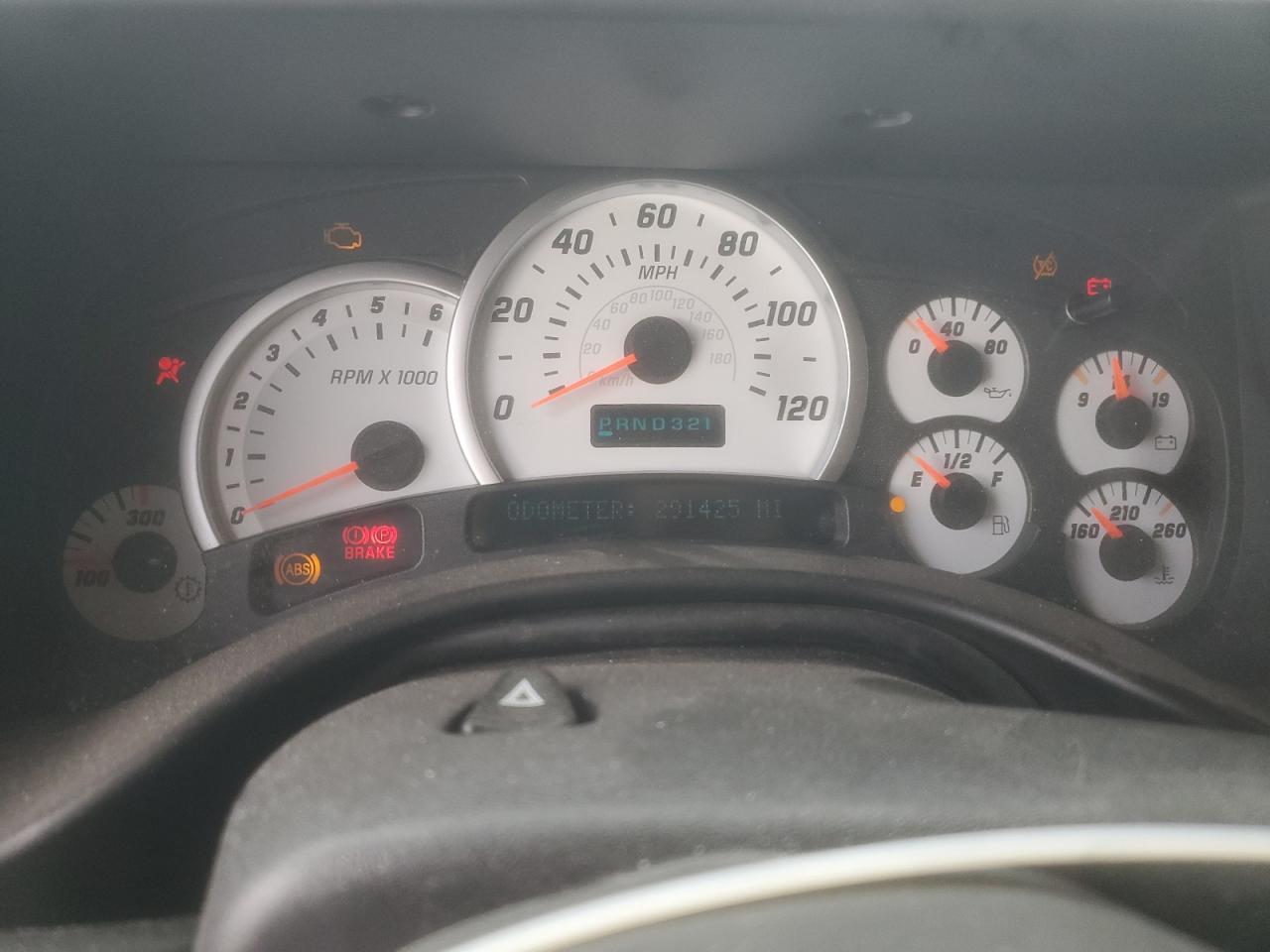 2004 HUMMER H2