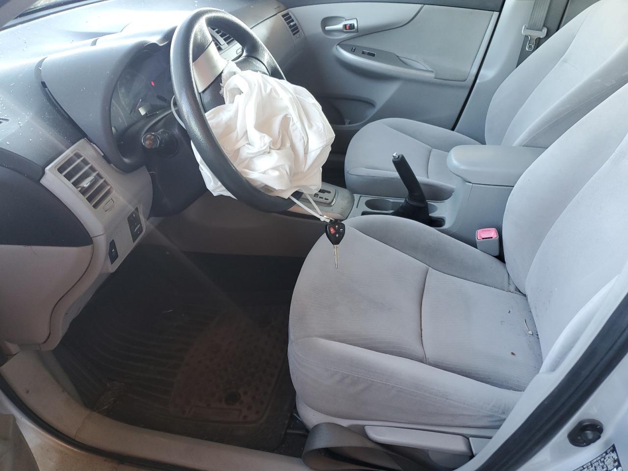 2011 TOYOTA COROLLA