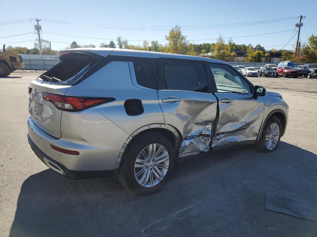 2022 MITSUBISHI outlander