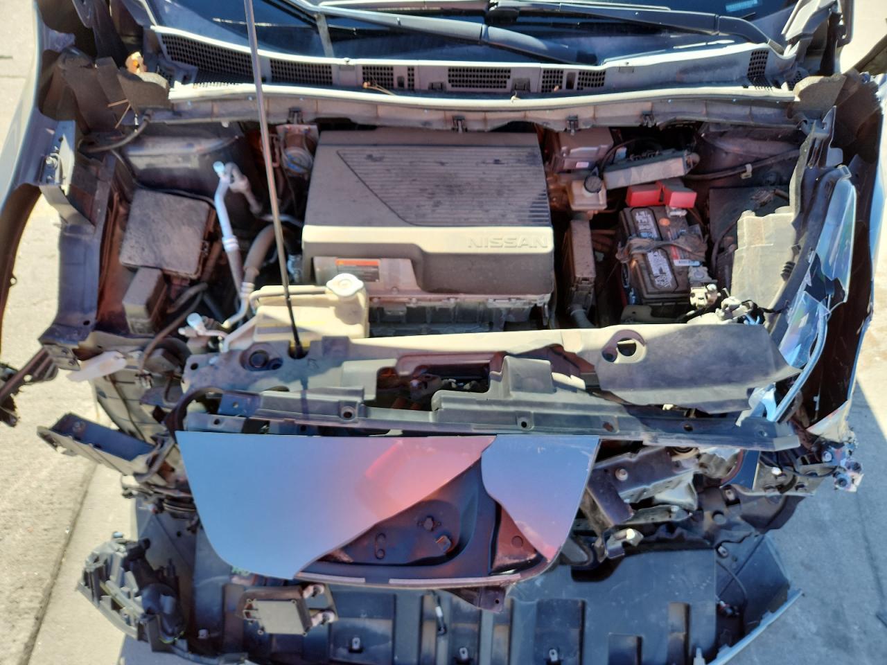 2018 NISSAN LEAF