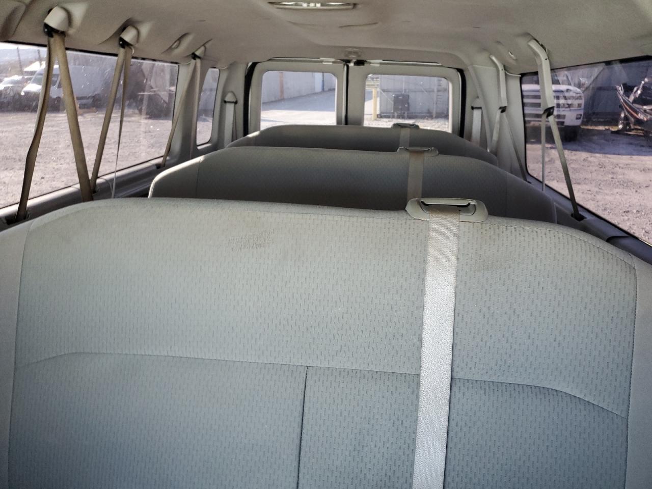 2010 FORD ECONOLINE