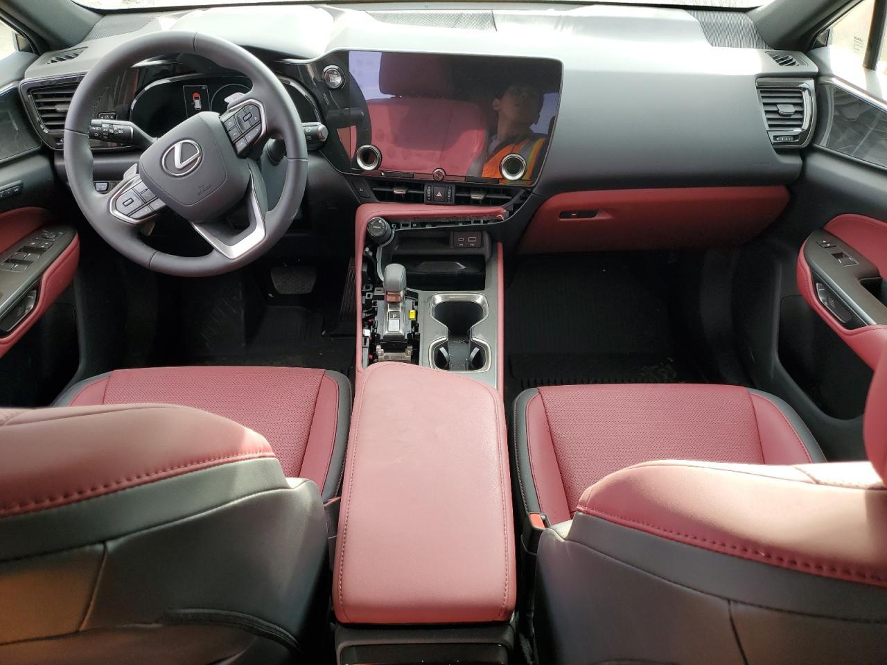 2025 LEXUS Nx