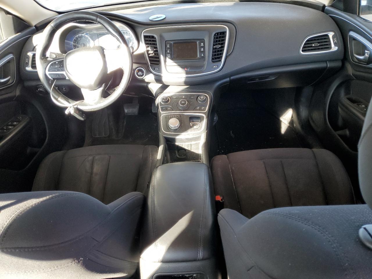 2015 CHRYSLER 200