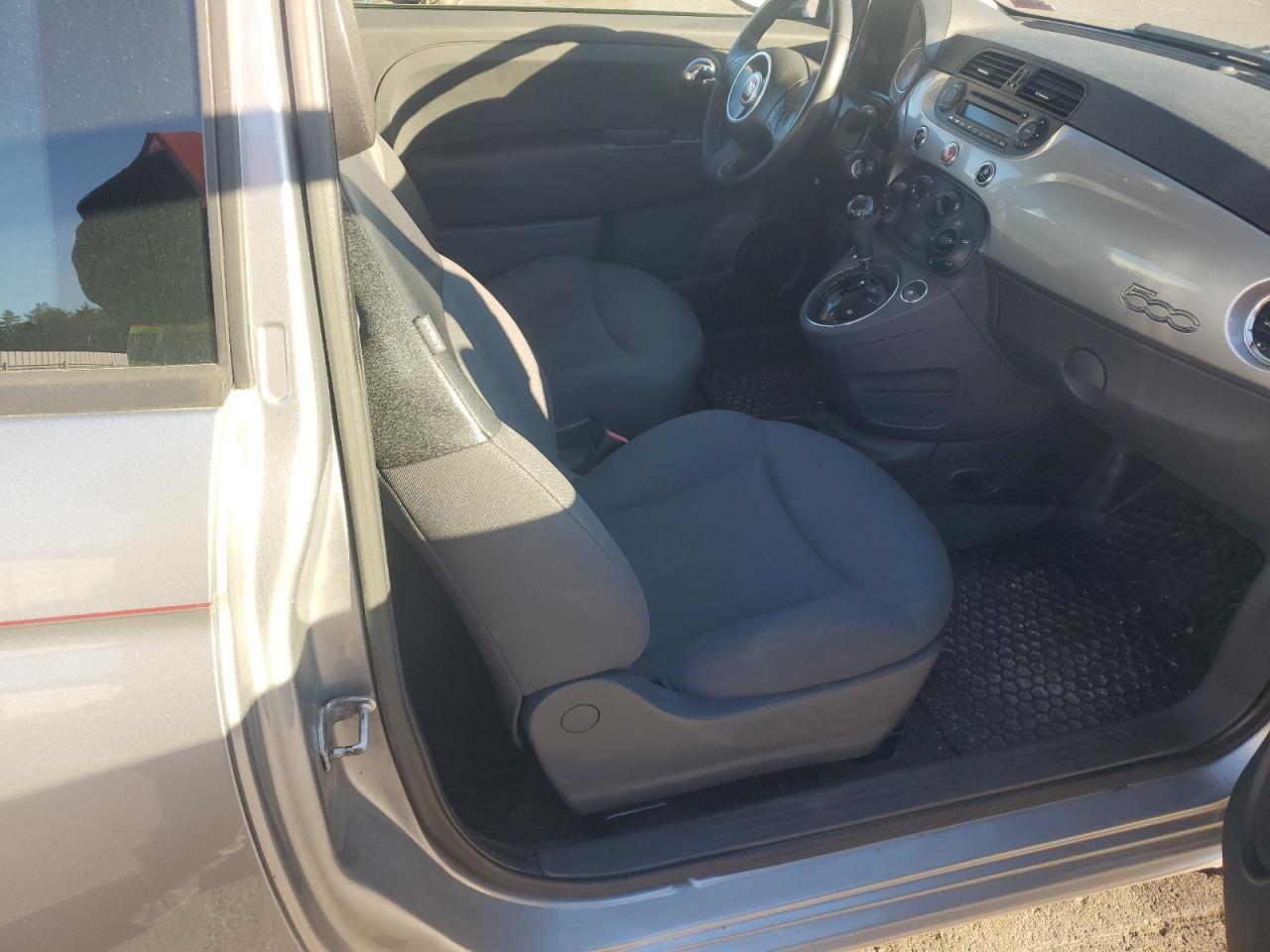 2015 FIAT 500