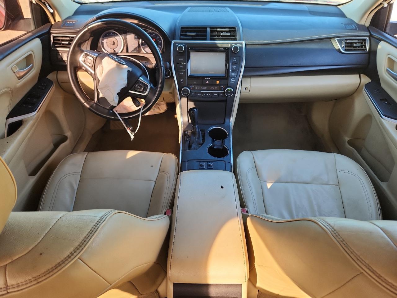 2017 TOYOTA CAMRY