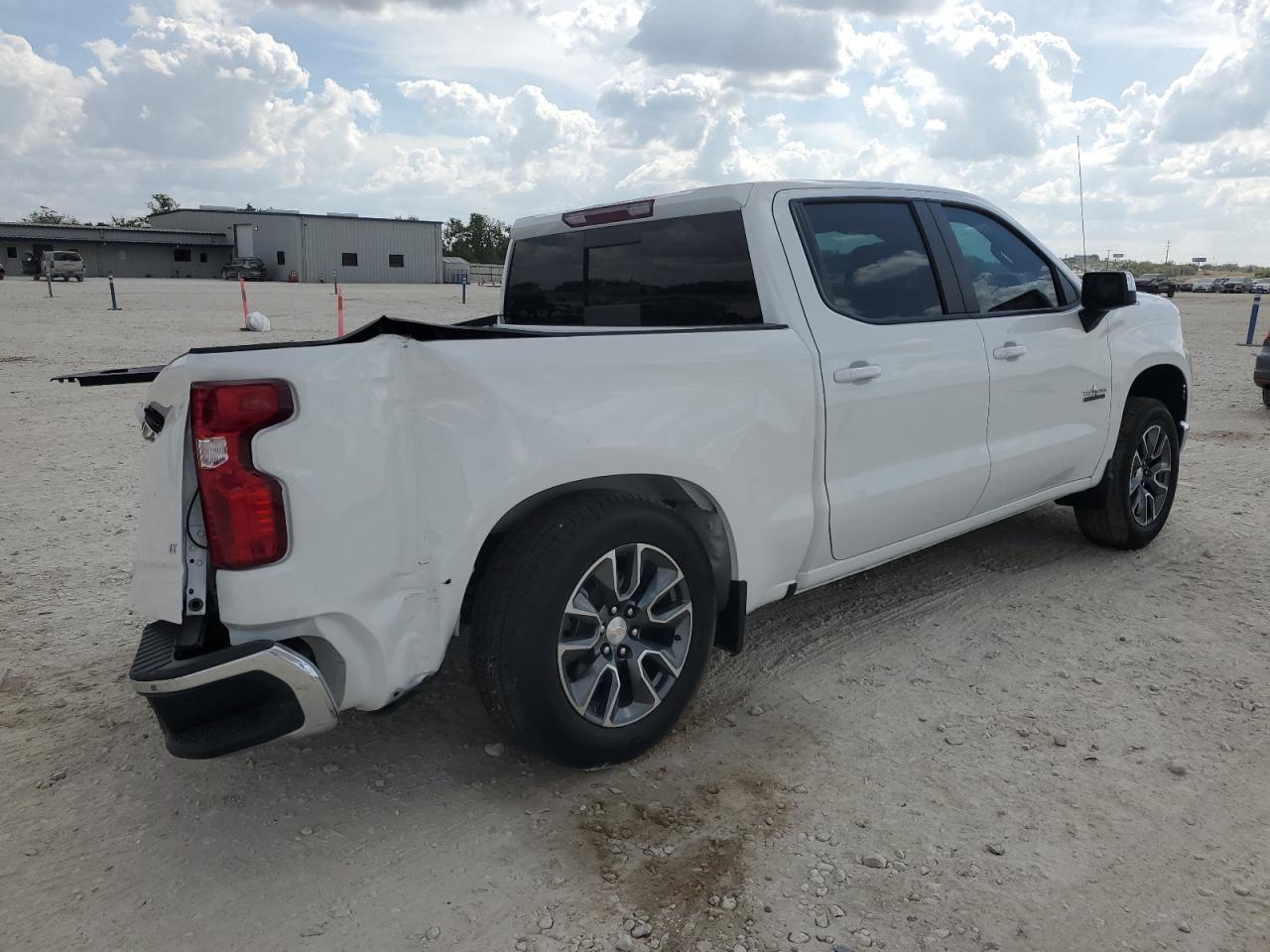 2025 CHEVROLET Silverado