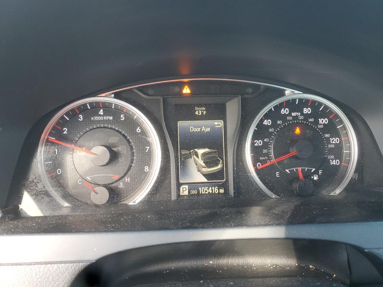 2016 TOYOTA CAMRY