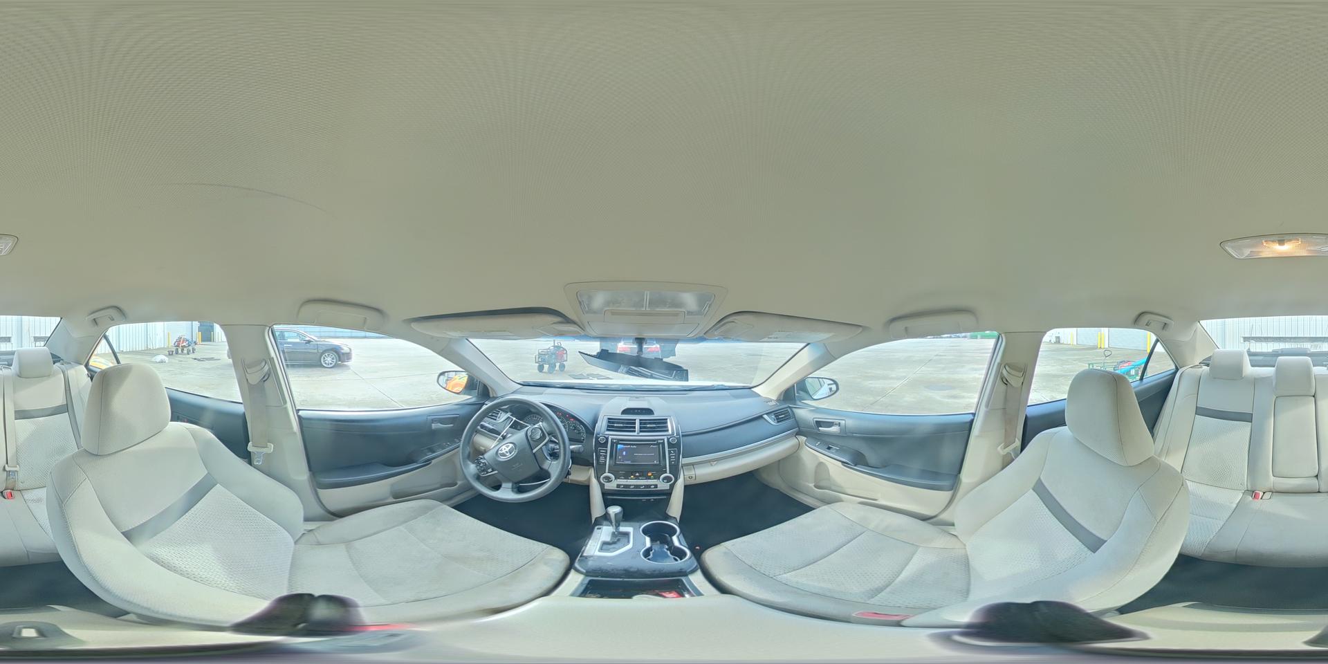 2014 TOYOTA CAMRY