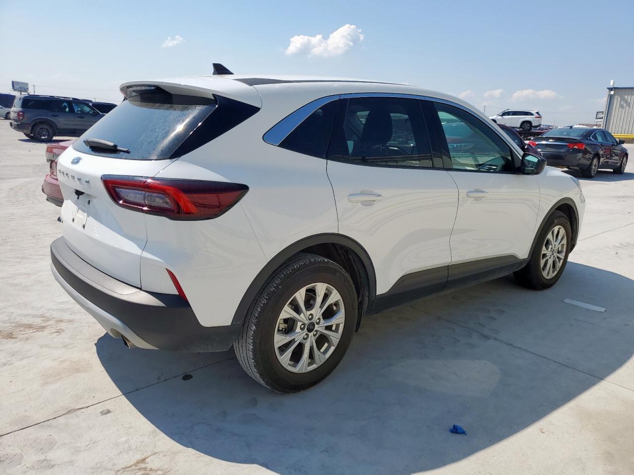 2023 FORD ESCAPE
