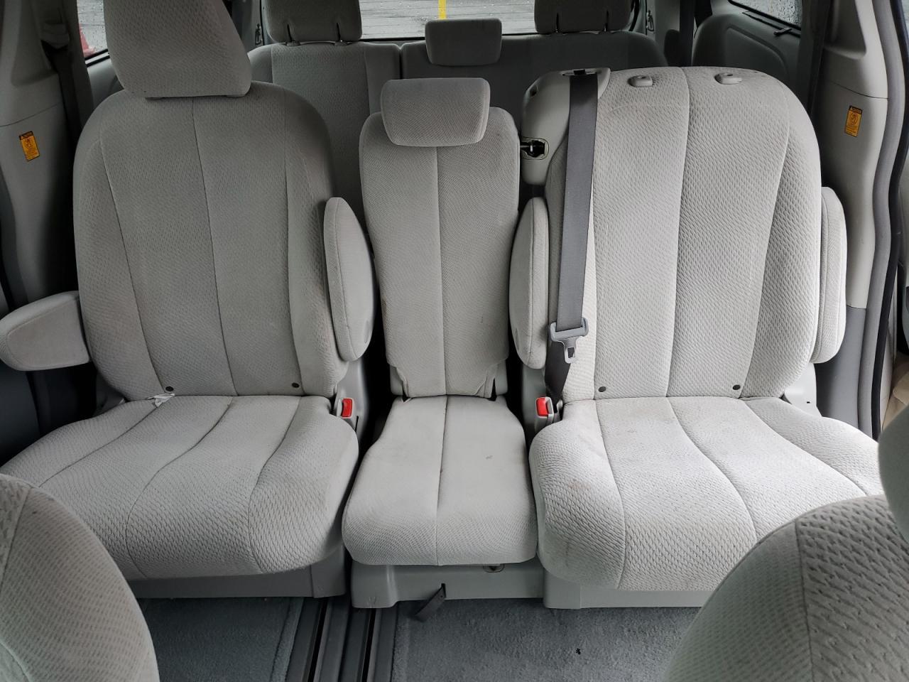 2013 TOYOTA SIENNA