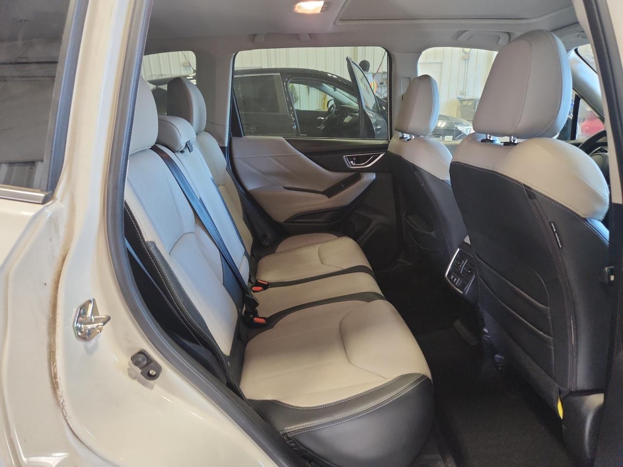 2019 SUBARU FORESTER