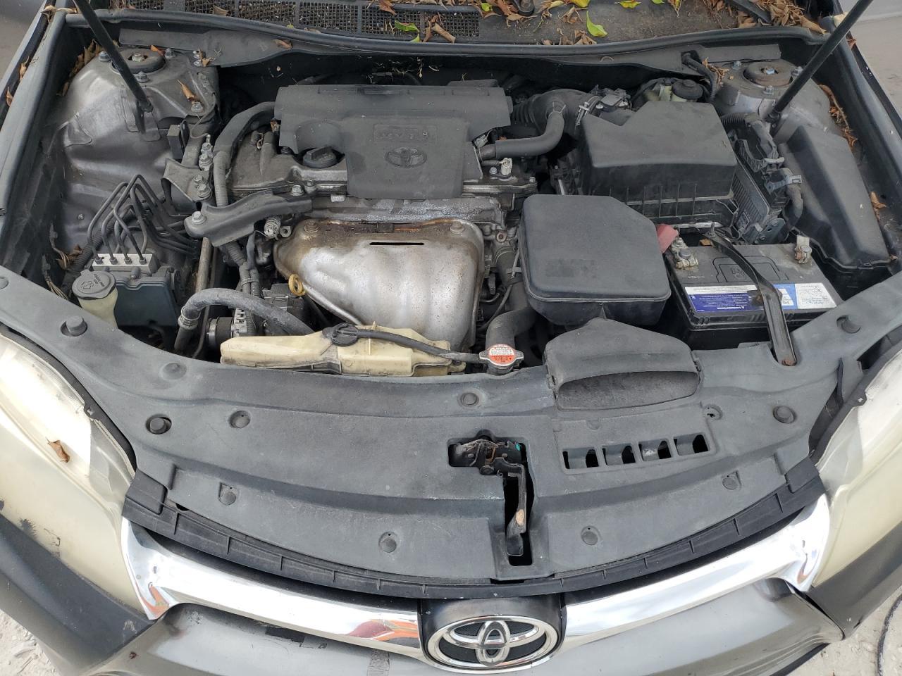 2016 TOYOTA CAMRY