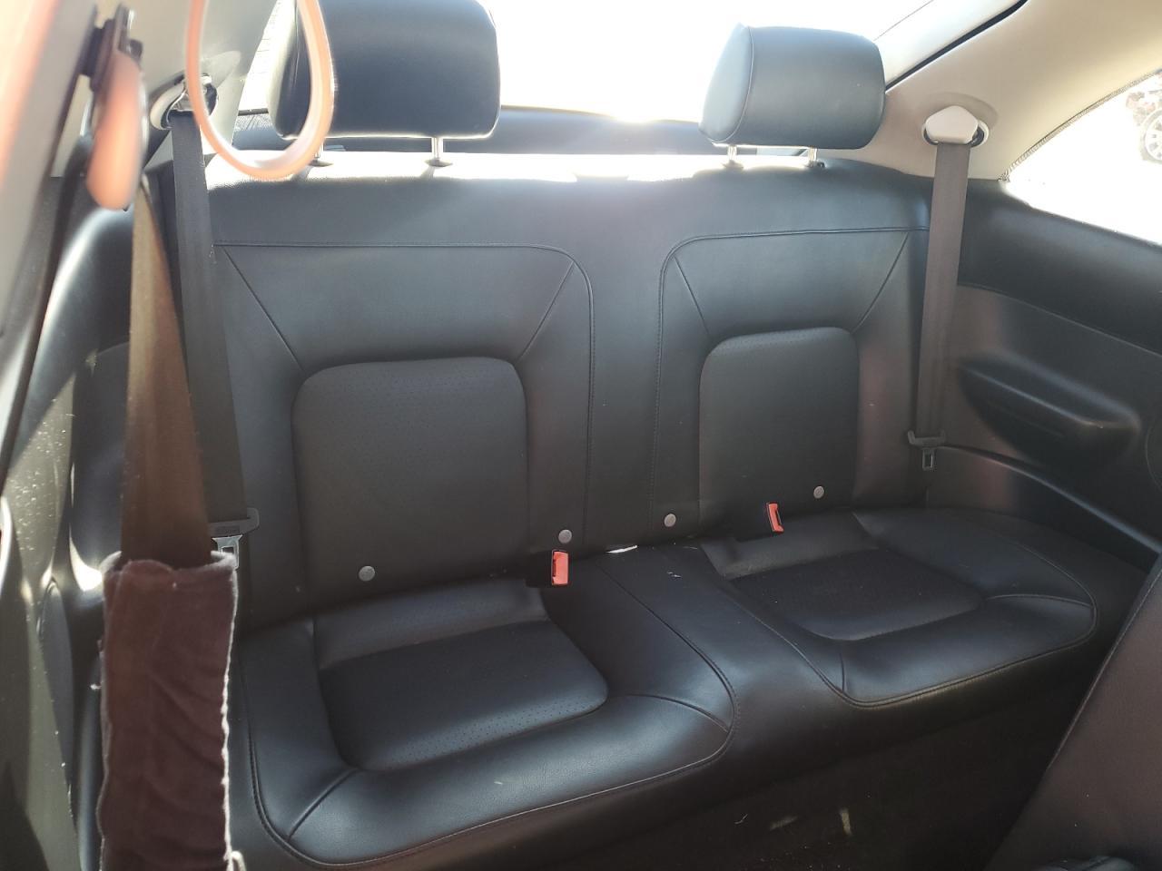 2010 VOLKSWAGEN Beetle