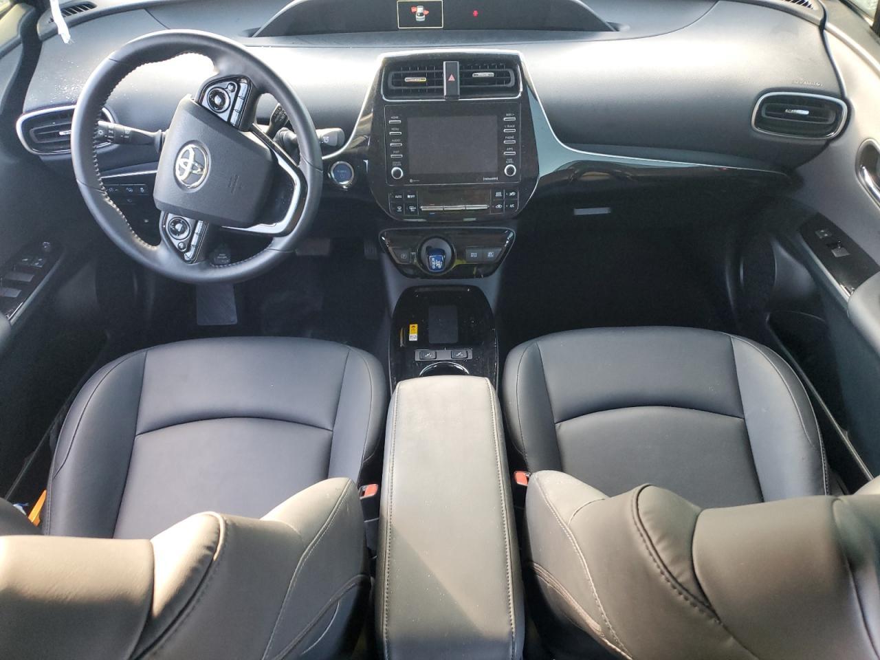 2022 TOYOTA PRIUS