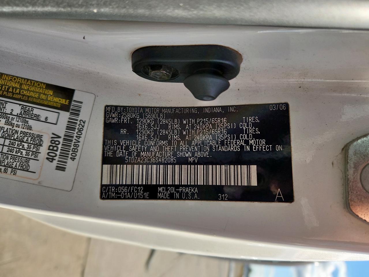 2006 TOYOTA SIENNA