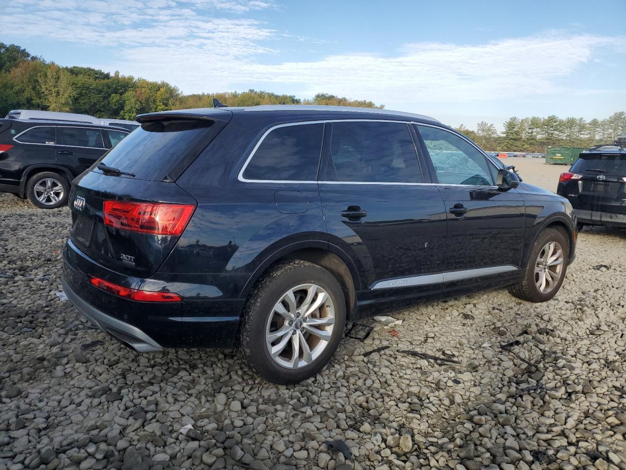 2017 AUDI Q7