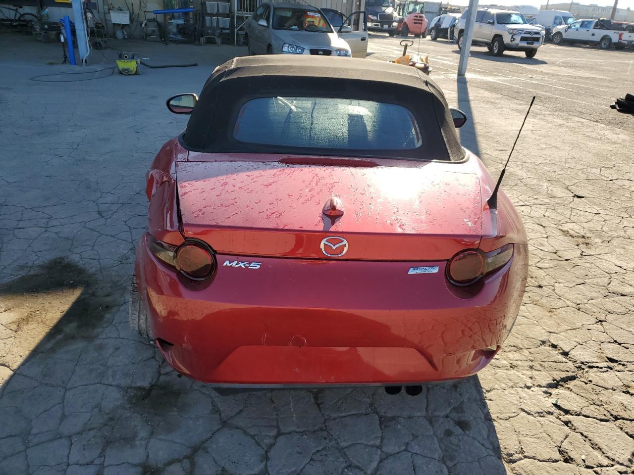 2016 MAZDA MX-5 Miata