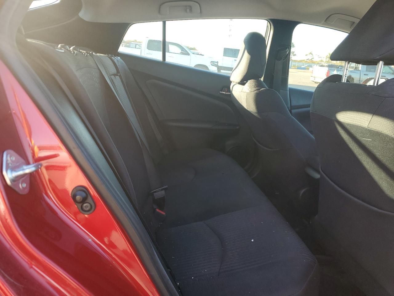 2017 TOYOTA PRIUS