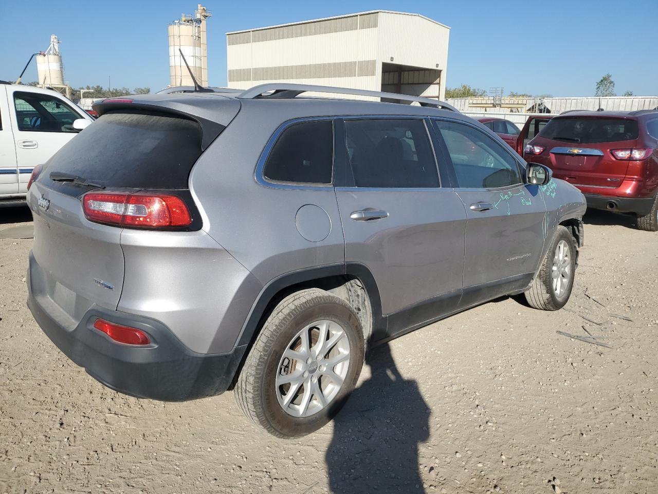 2018 JEEP CHEROKEE