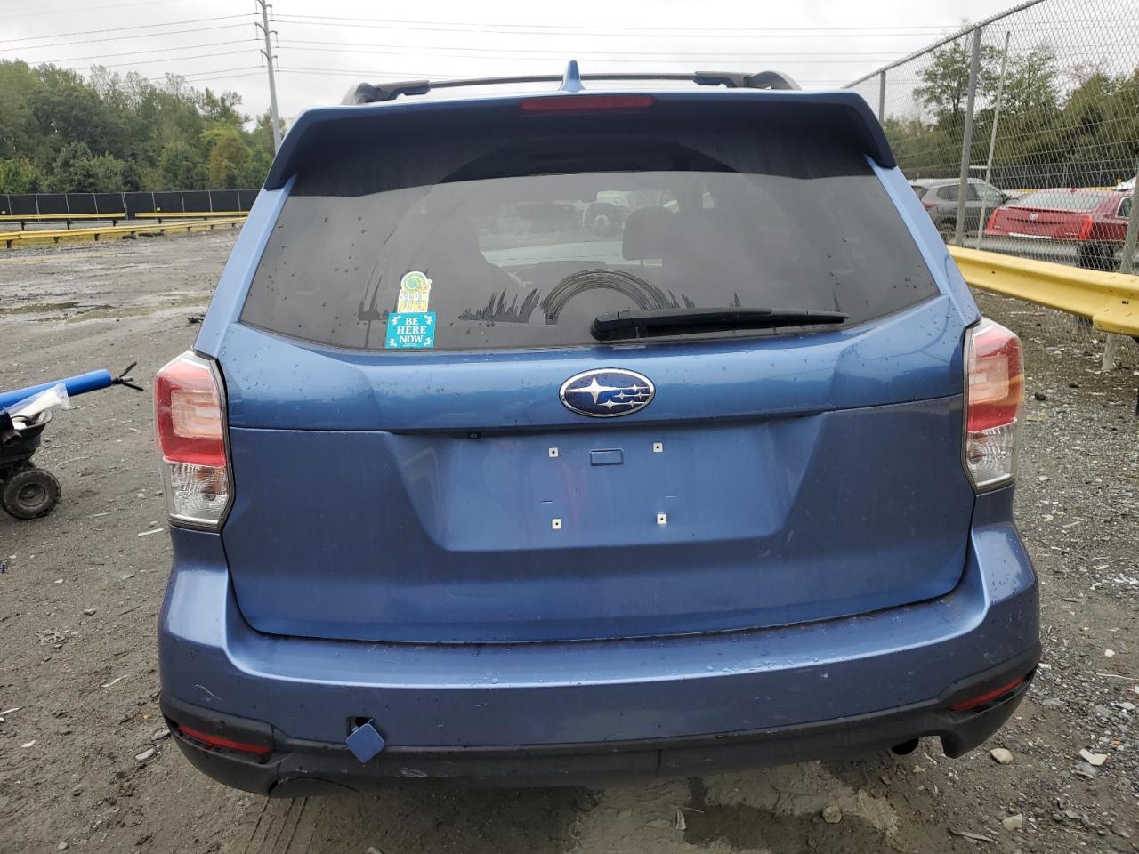 2017 SUBARU FORESTER