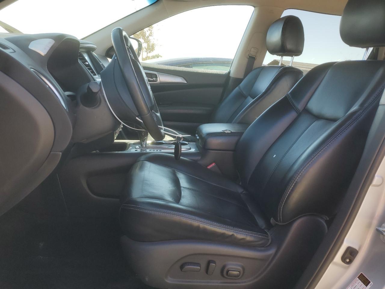 2017 NISSAN PATHFINDER