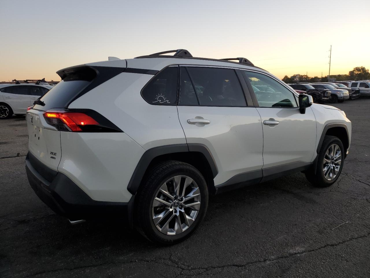 2021 TOYOTA RAV4