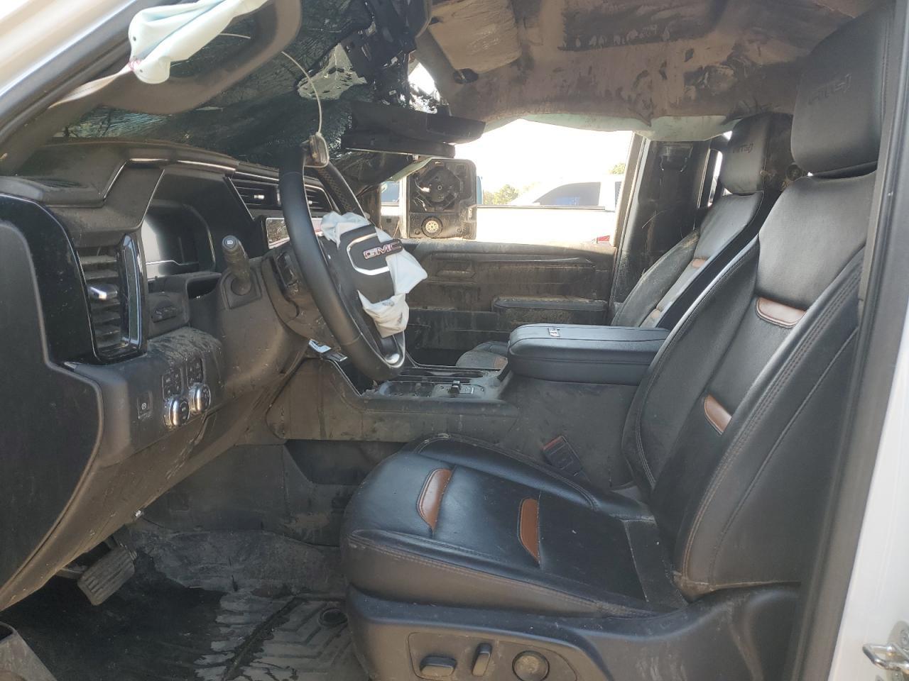 2024 GMC Sierra