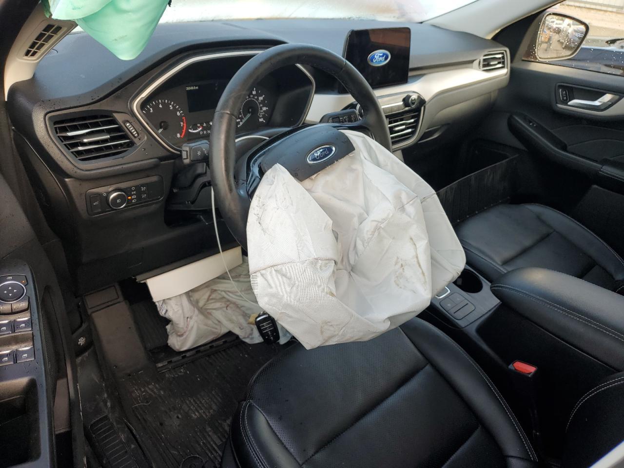 2022 FORD ESCAPE
