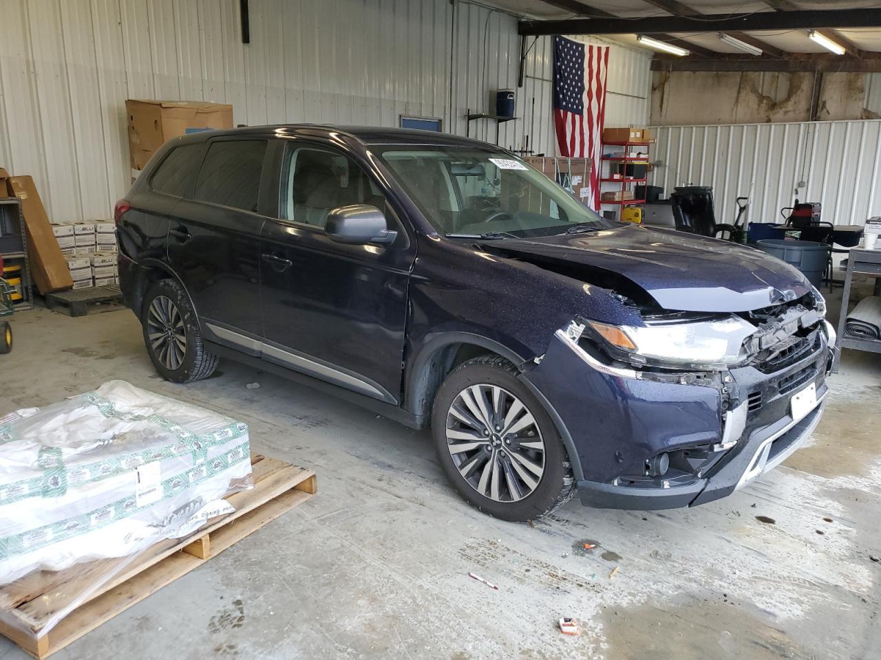 2020 MITSUBISHI outlander