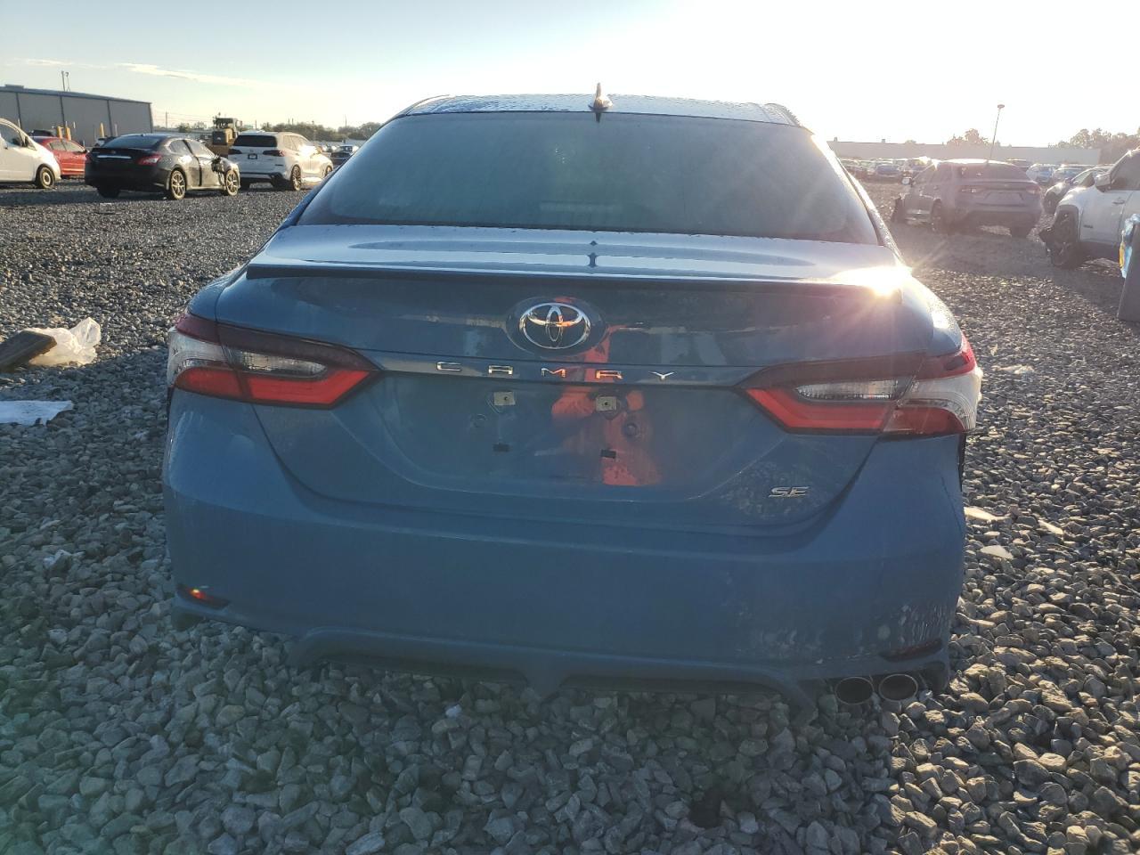 2024 TOYOTA CAMRY