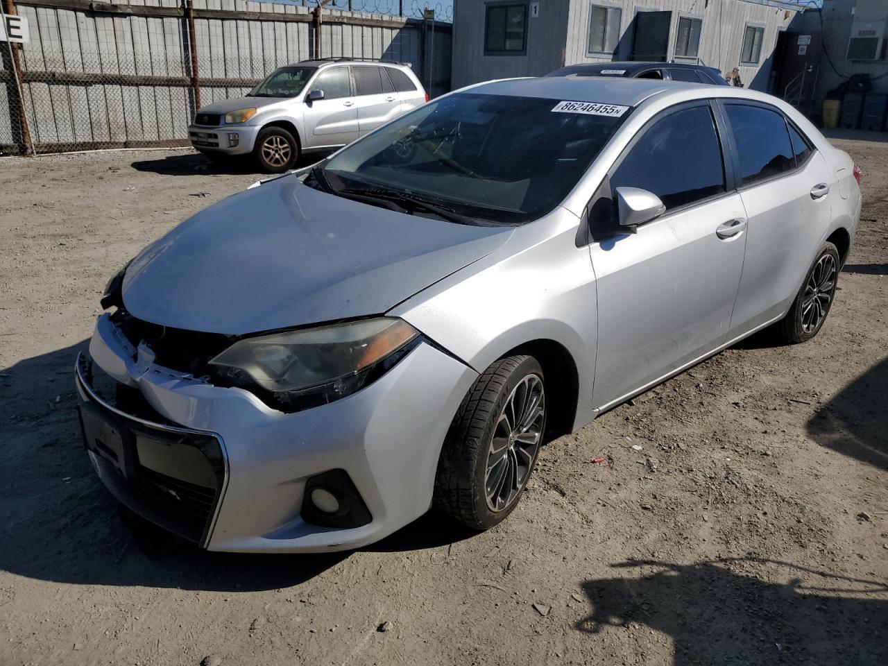 2015 TOYOTA COROLLA