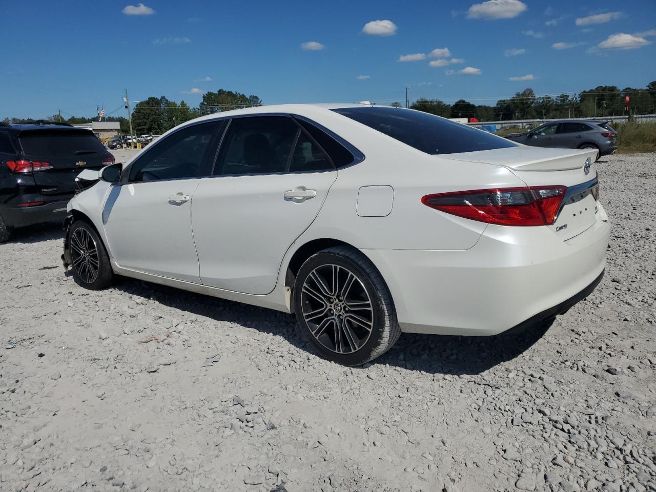 2016 TOYOTA CAMRY