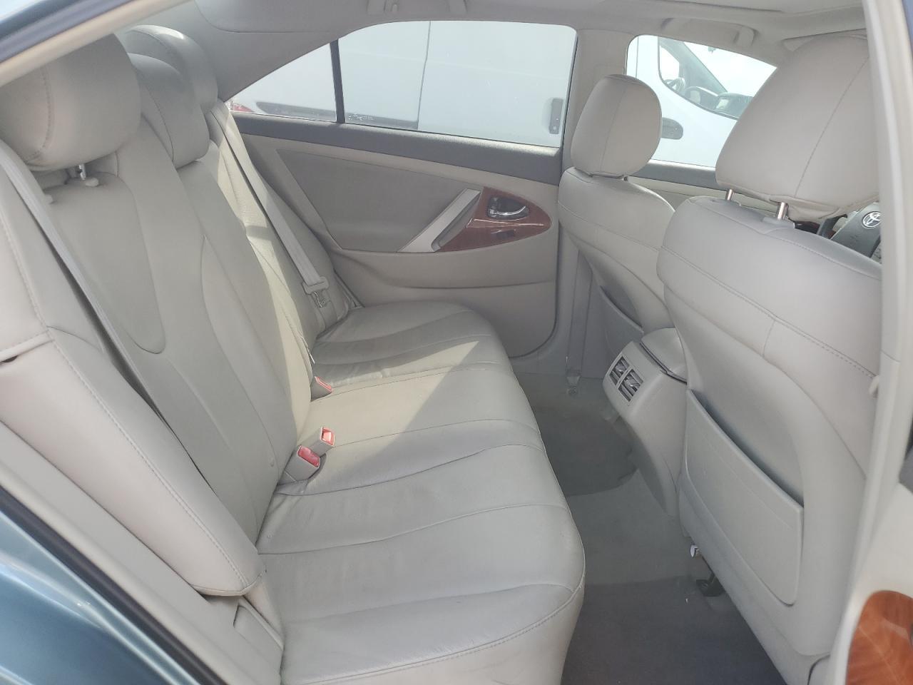 2009 TOYOTA CAMRY