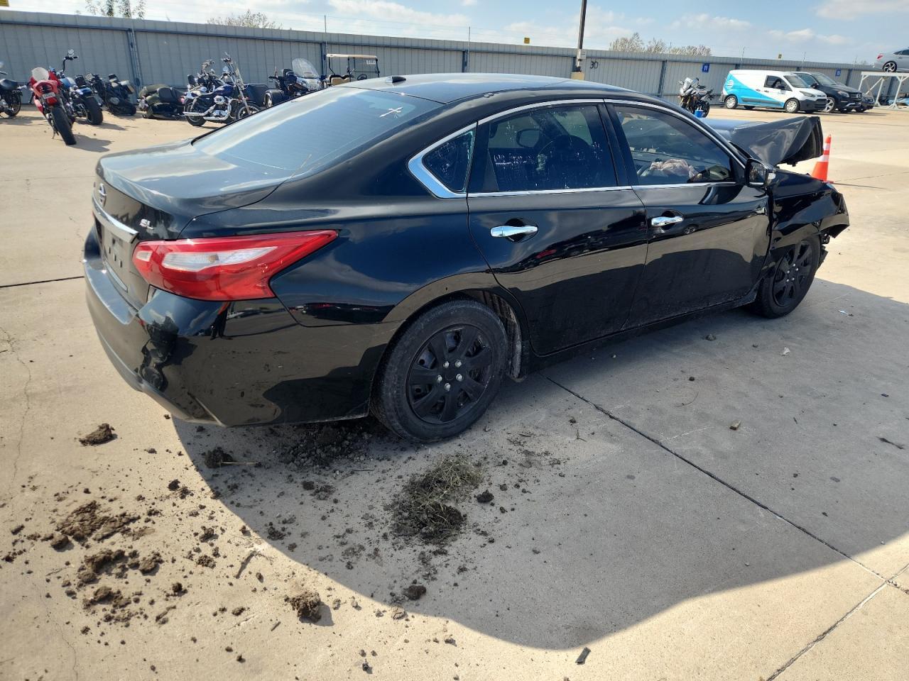 2017 NISSAN ALTIMA