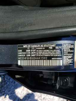 2011 MERCEDES-BENZ E-Class