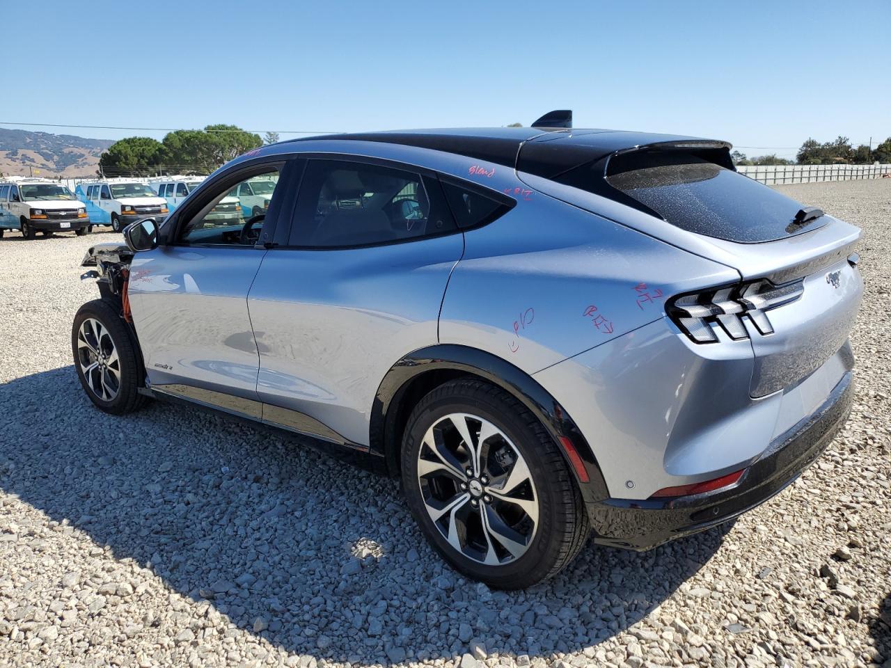 2022 FORD Mustang Mach-E
