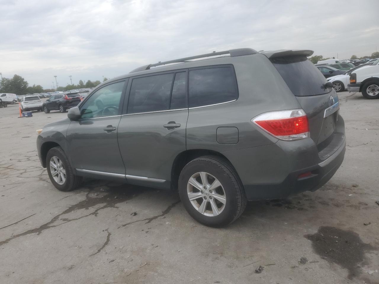 2011 TOYOTA HIGHLANDER