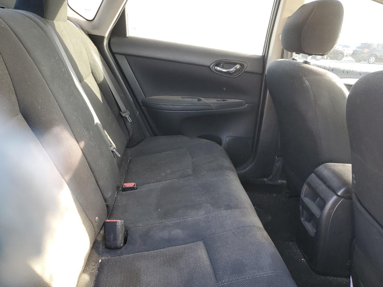 2016 NISSAN SENTRA
