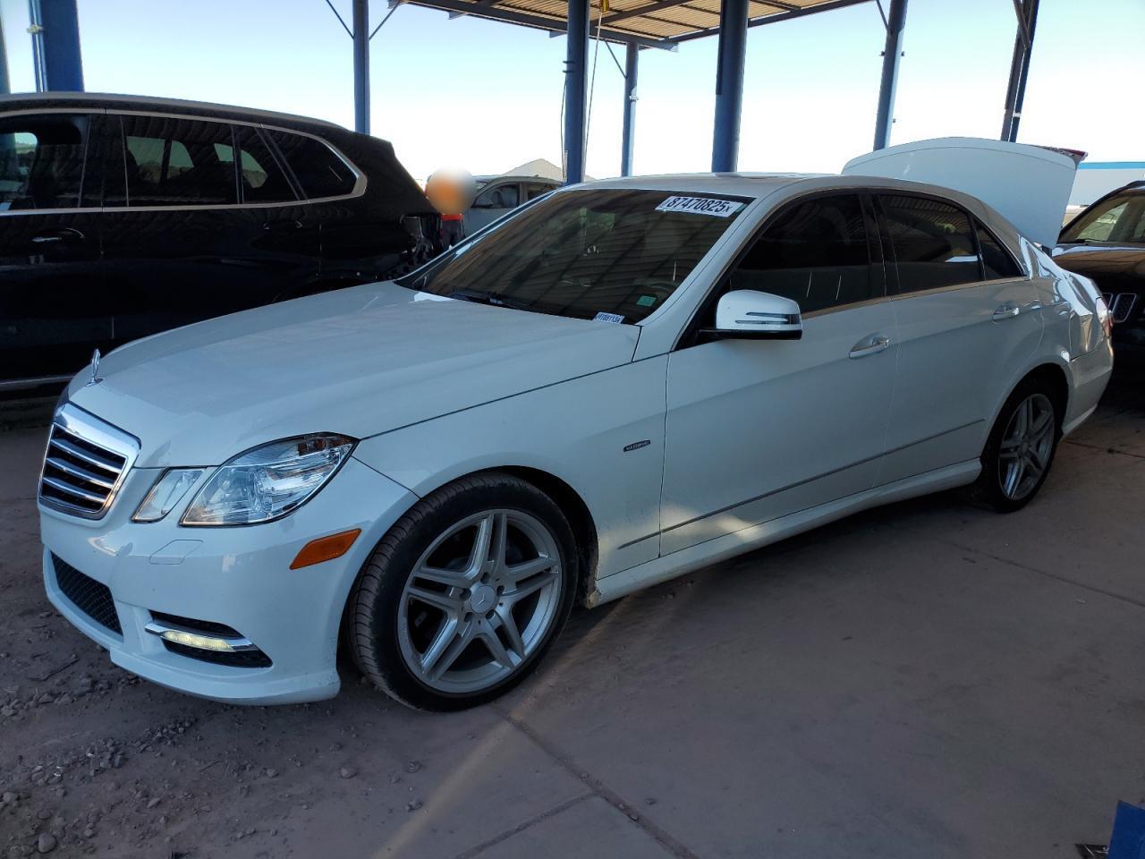2012 MERCEDES-BENZ E-Class
