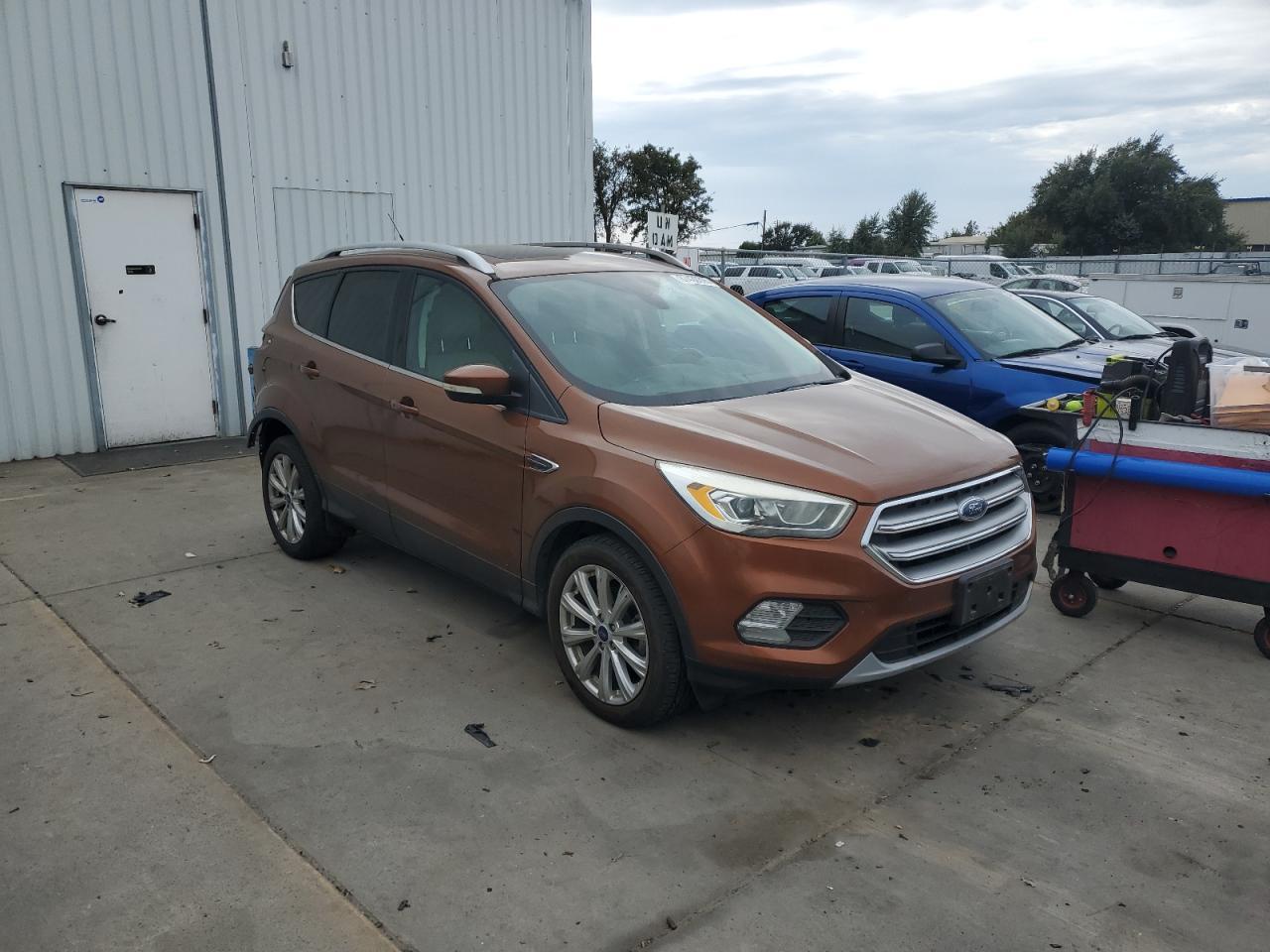2017 FORD ESCAPE