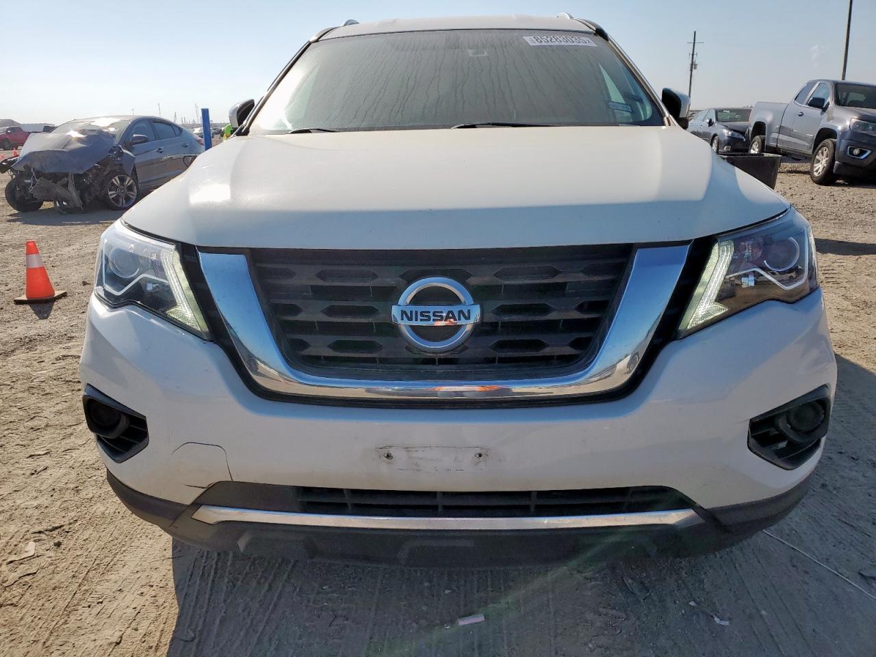 2017 NISSAN PATHFINDER