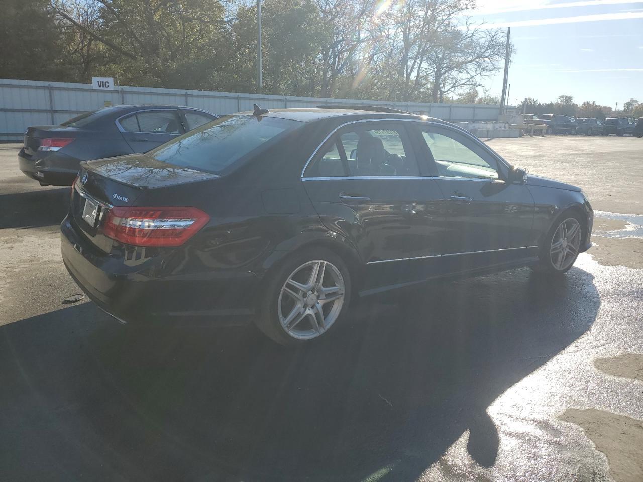 2013 MERCEDES-BENZ E-Class