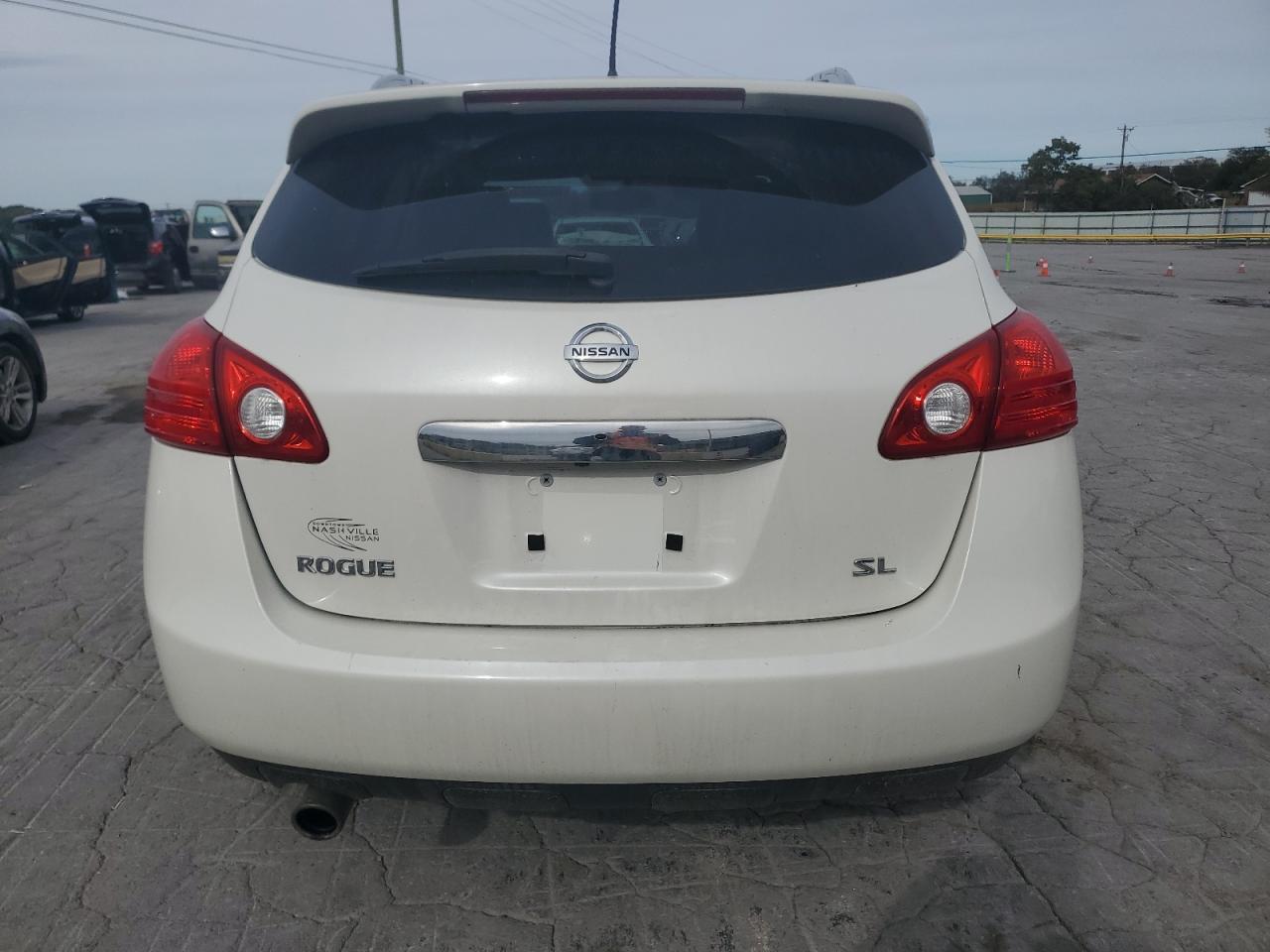 2012 NISSAN ROGUE
