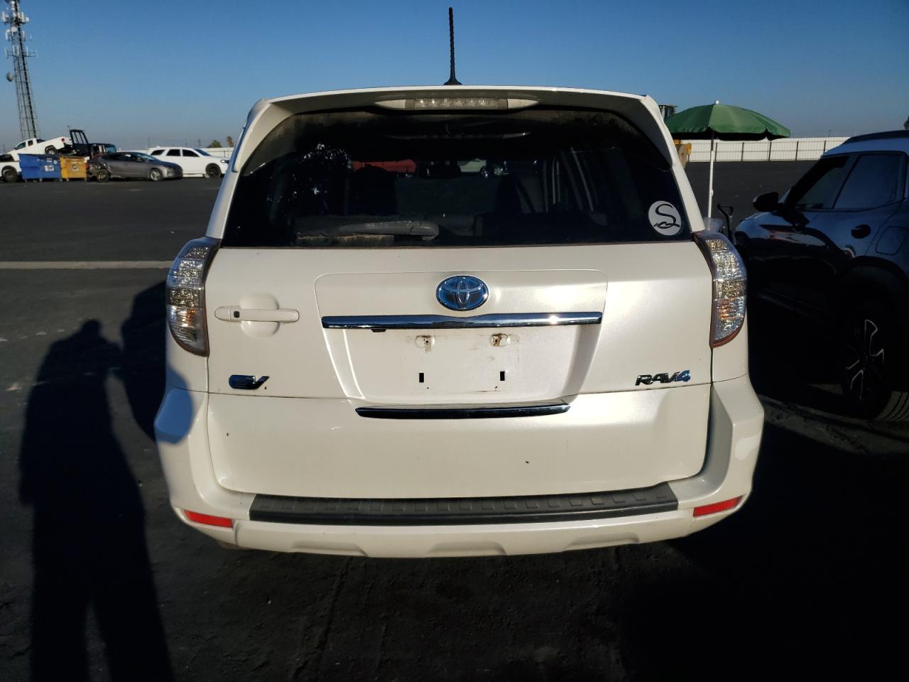 2014 TOYOTA RAV4