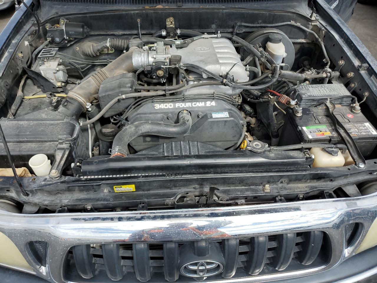 2004 TOYOTA TACOMA