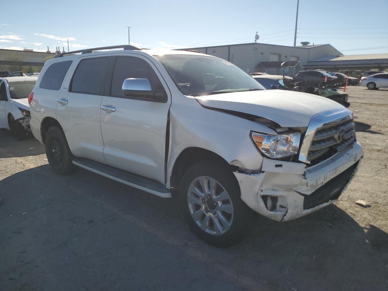2012 TOYOTA Sequoia